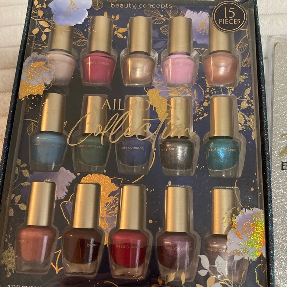 NWOTS Nail Polish & 6 Files - Picture 2 of 6